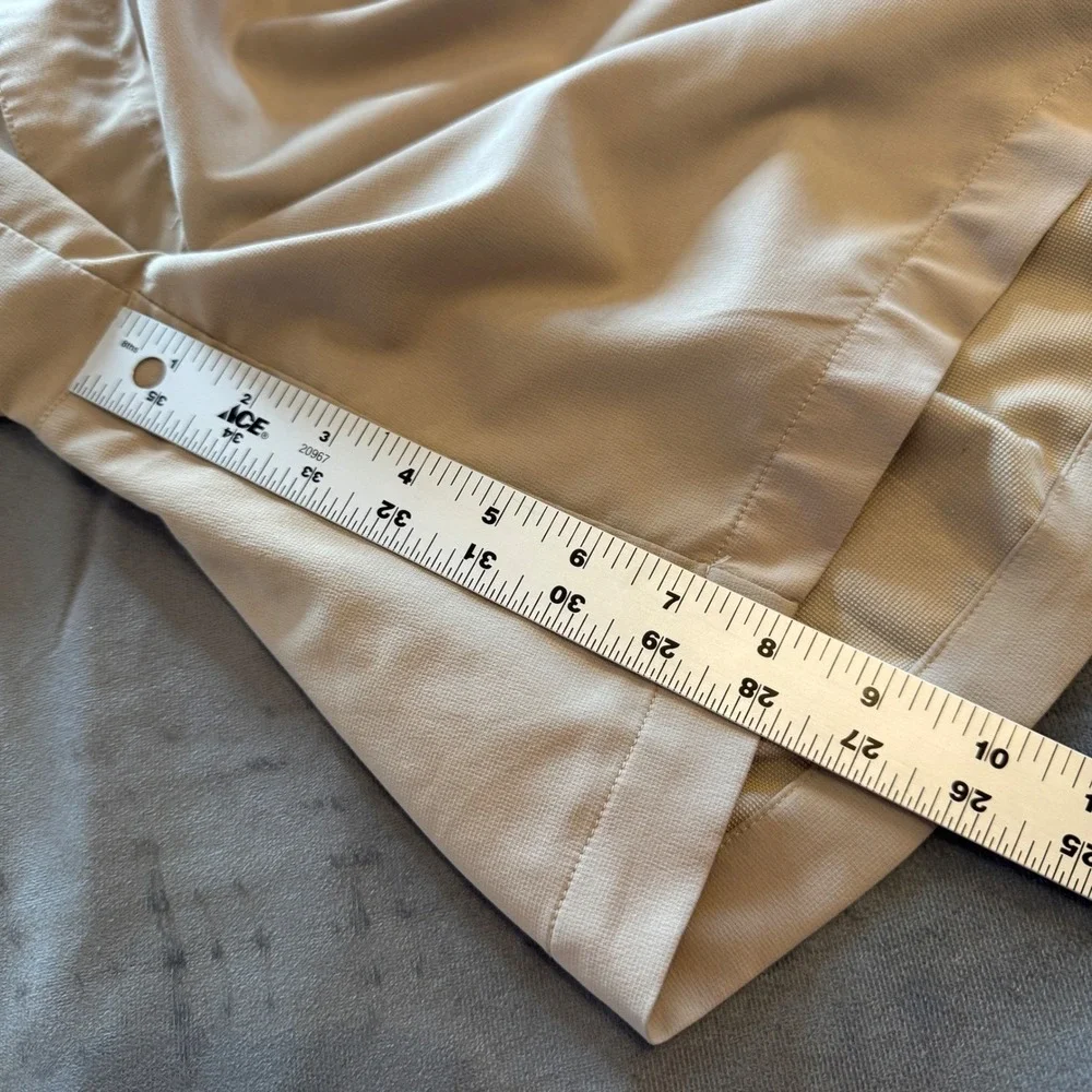 Reebok Golf Men Shorts Size 38 Tan Pleated Performance Stretch‎ Pockets Casual